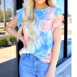 Tie dye ruffle pocket tee